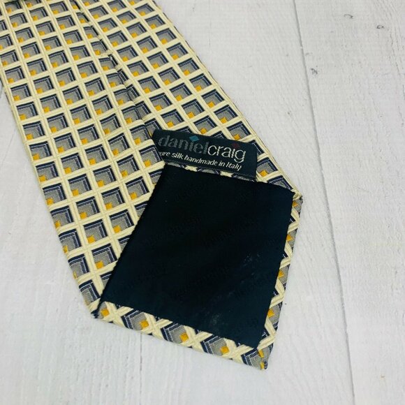 Daniel Craig Pure Silk Hand Made In Italy Gold Green Blue Yellow Squares Tie - Picture 3 of 6